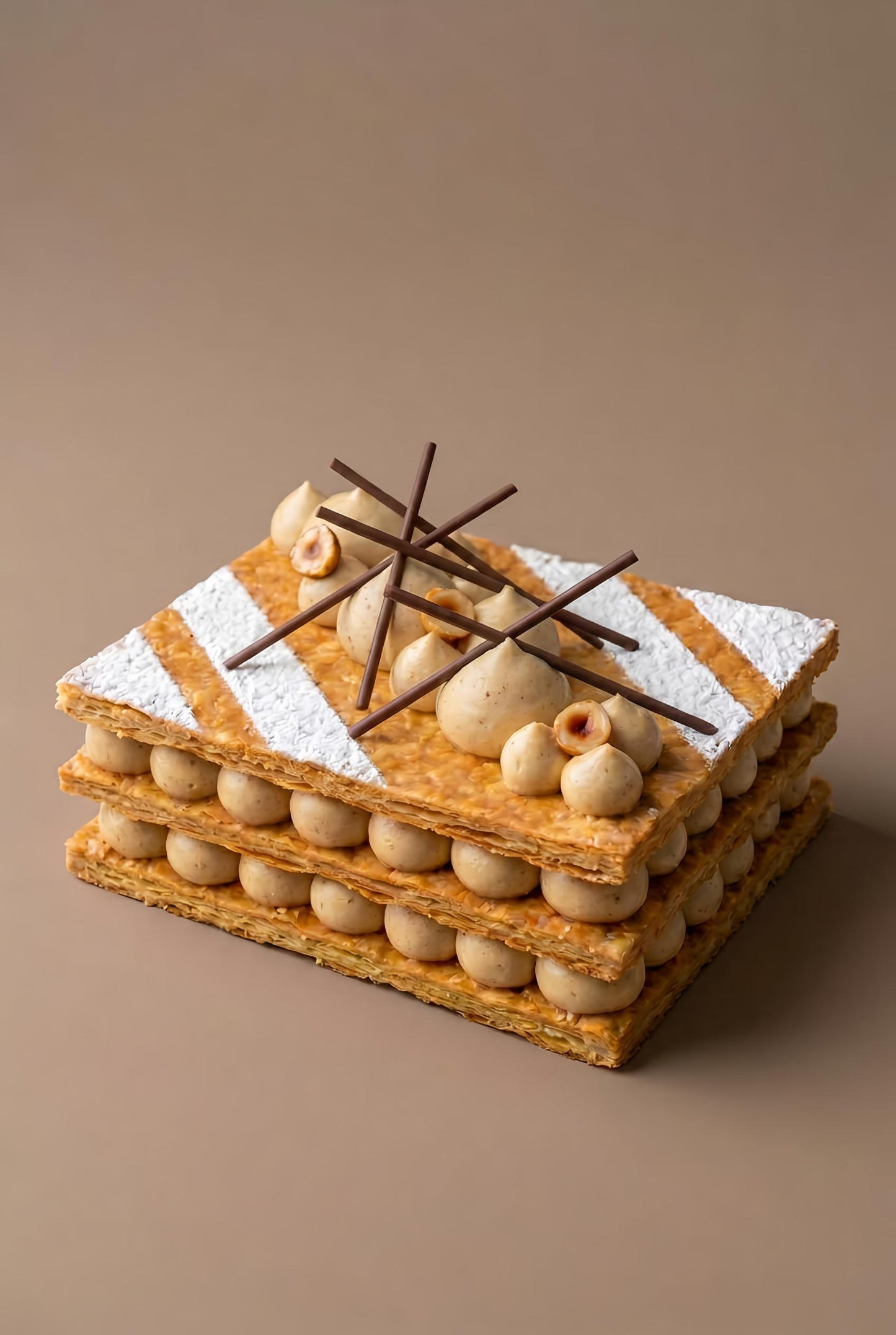 SIGNATURE MILLE-FEUILLE: HAZELNUT MOUSSELINE